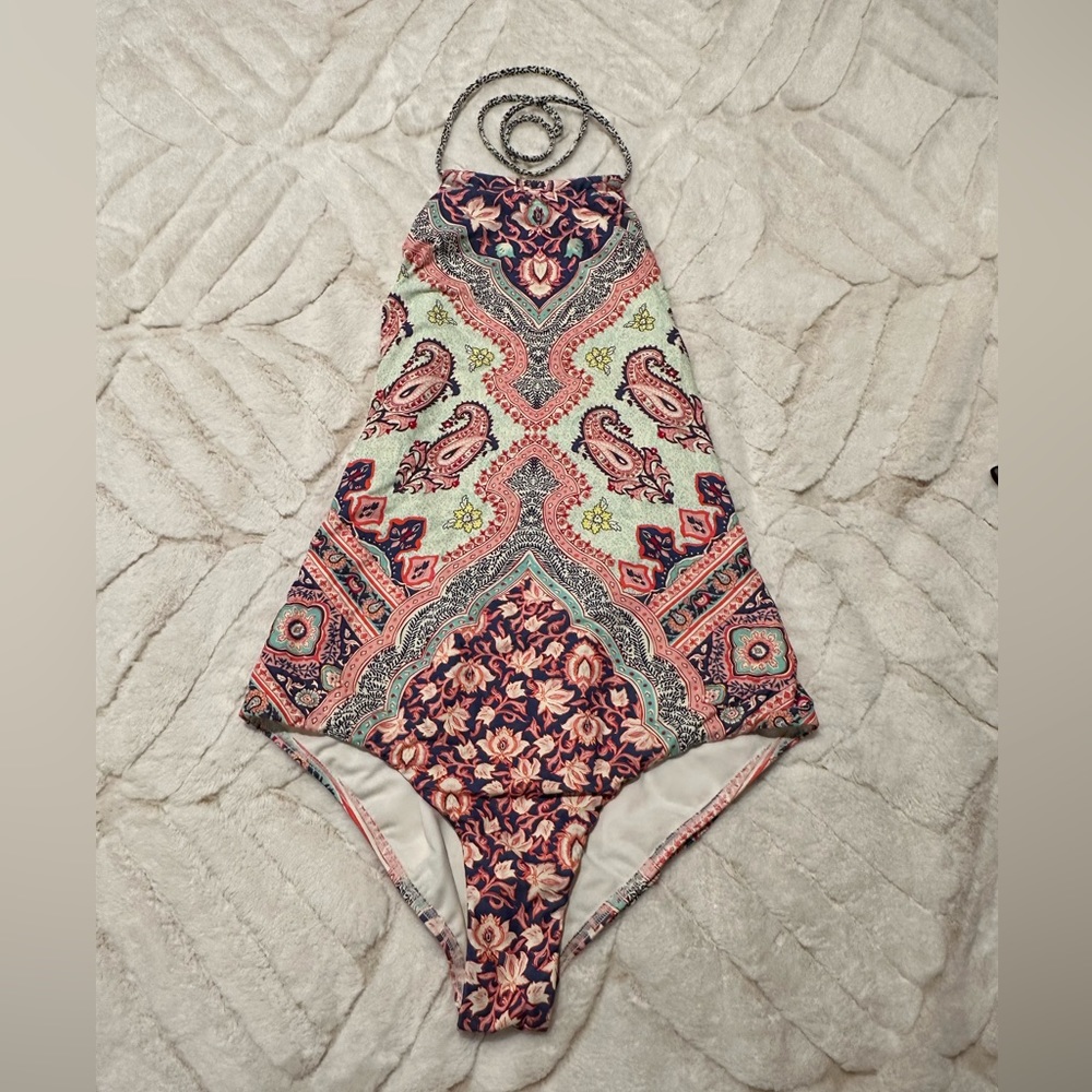 EUC Billabong one piece
